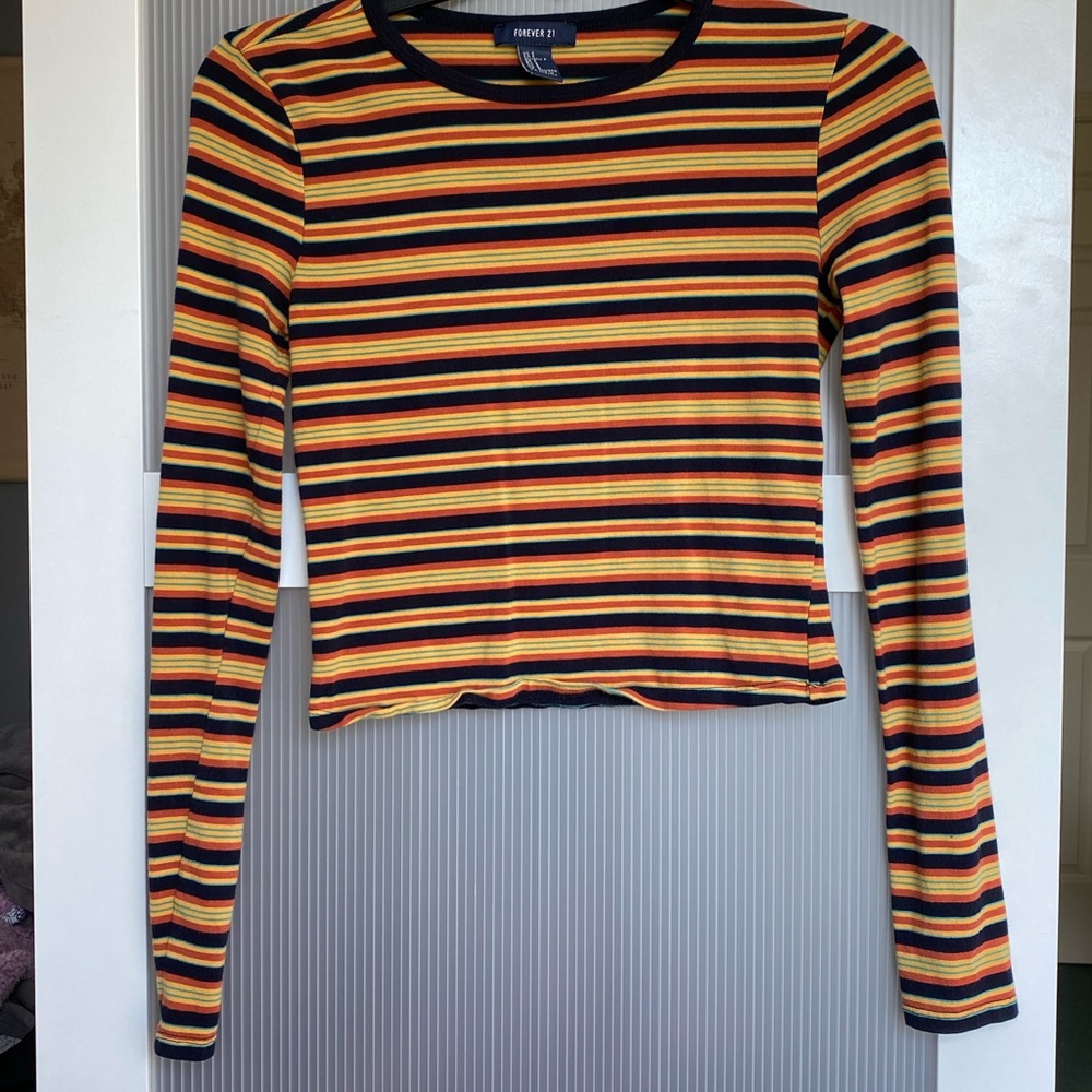 Striped long sleeve crop top